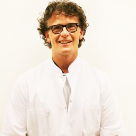 Foto van anesthesioloog-pijnspecialist drs. de Gast
