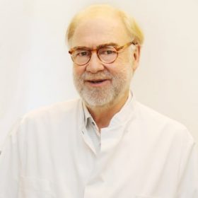 Foto van allergoloog Prof. dr. de Monchyt